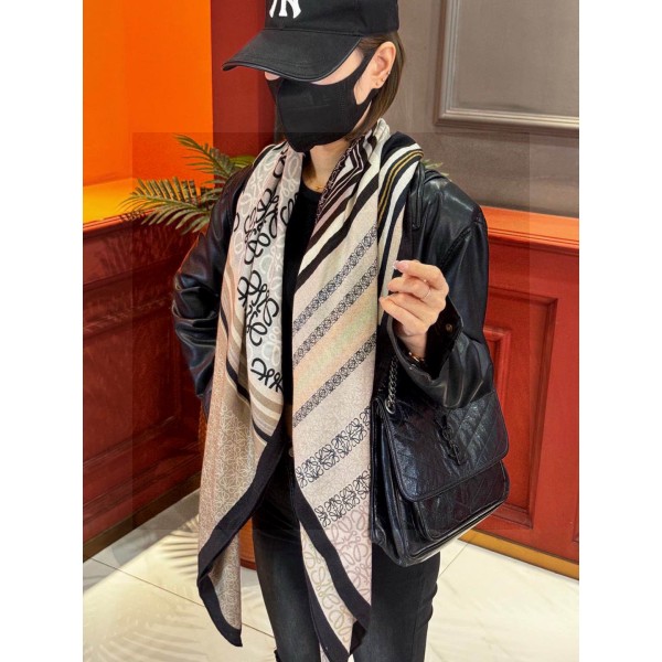Scarf-Loe-064