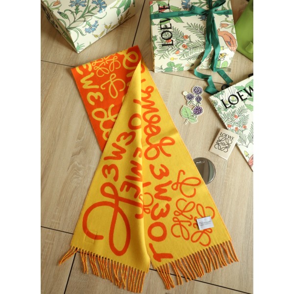 Scarf-Loe-069