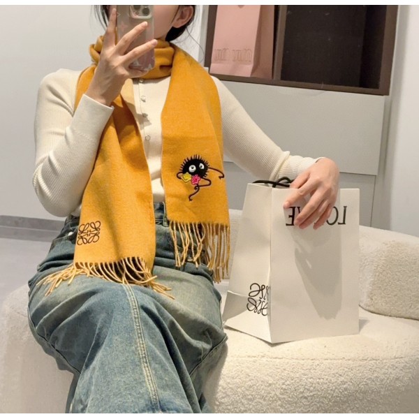 Scarf-Loe-081