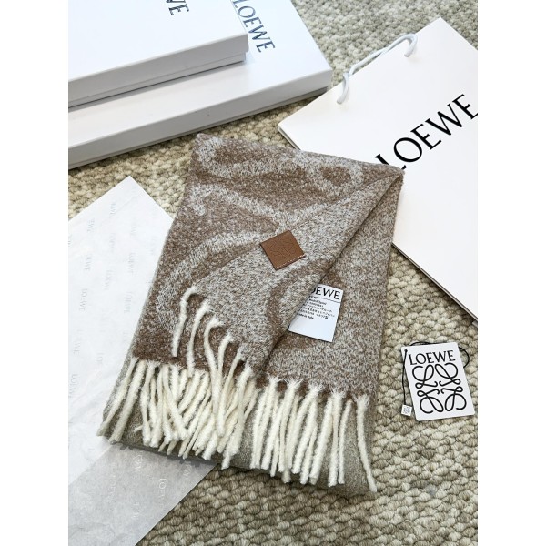 Scarf-Loe-083