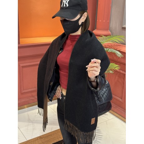 Scarf-Loe-103