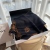 Scarf-Loe-107