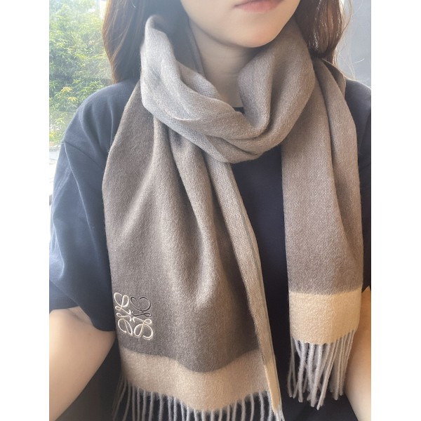 Scarf-Loe-116