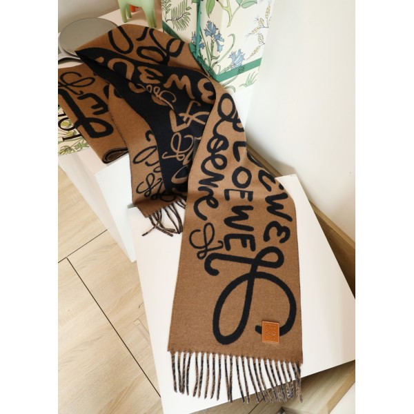 Scarf-Loe-133
