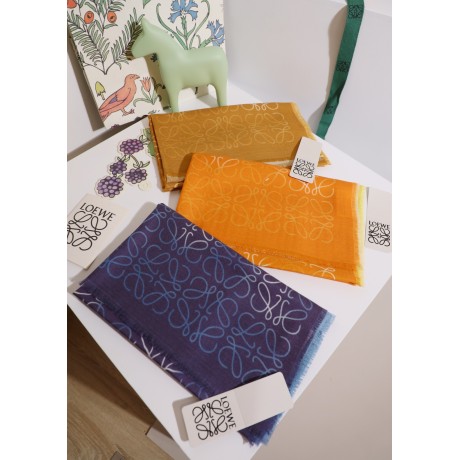 Scarf-Loe-139