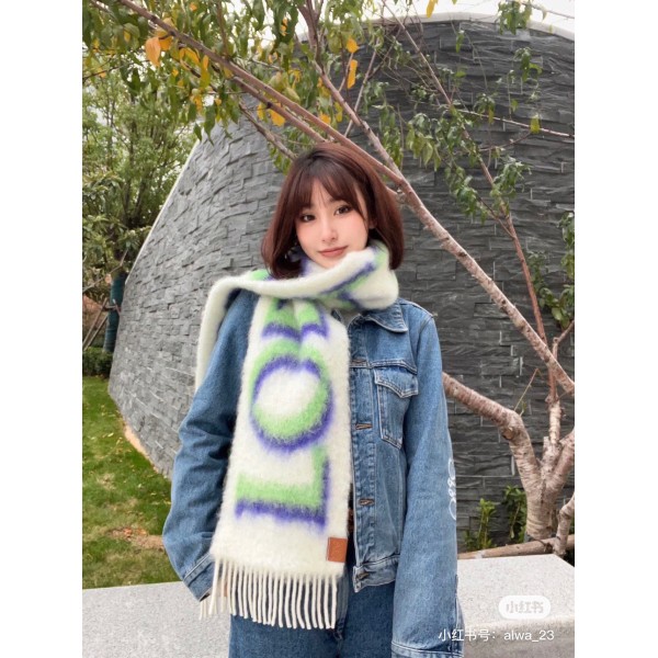 Scarf-Loe-149