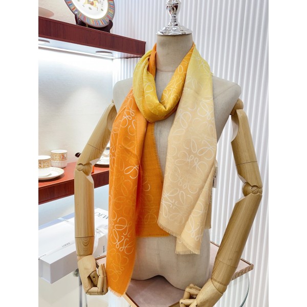 Scarf-Loe-151