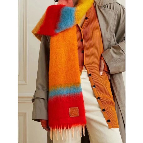 Scarf-Loe-170