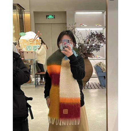 Scarf-Loe-171