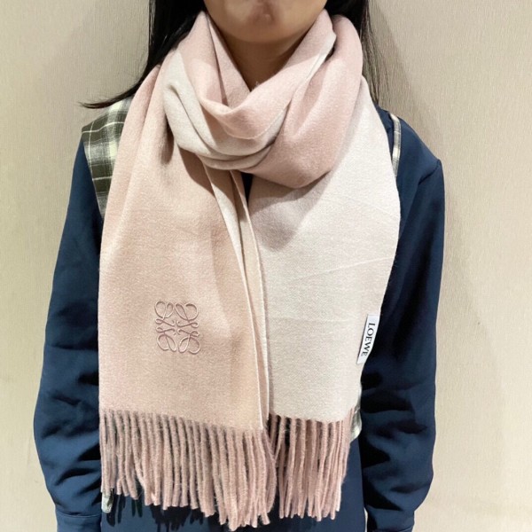 Scarf-Loe-181
