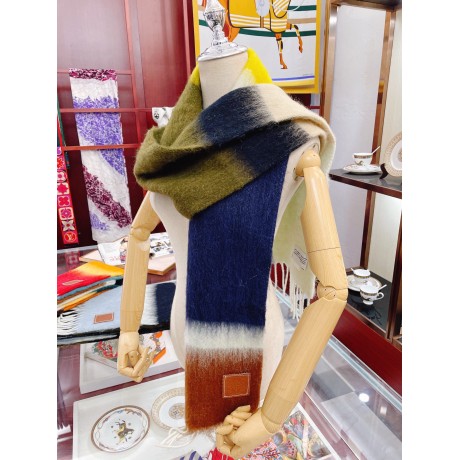Scarf-Loe-189