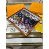 Scarf-lv-051