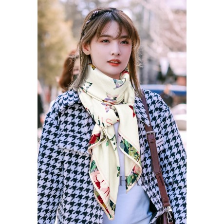 Scarf-lv-127