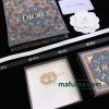 Shi-Dior-050