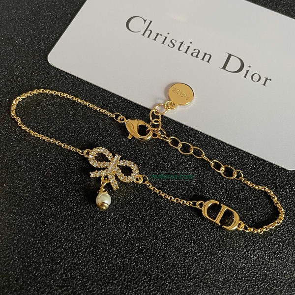 Shi-Dior-067