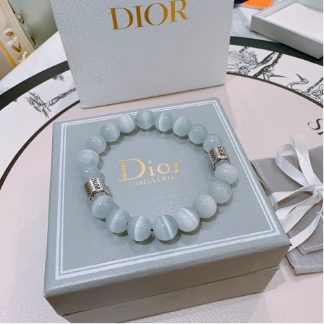 Shi-Dior-083