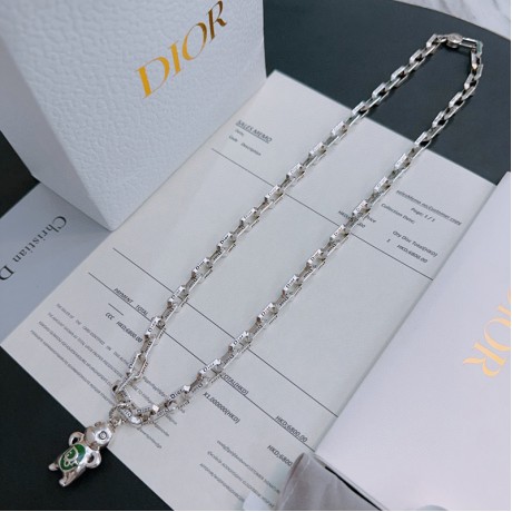 Shi-Dior-093