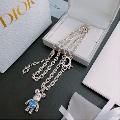 Shi-Dior-102