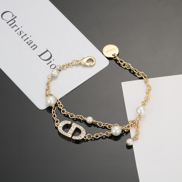 Shi-Dior-124