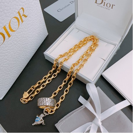 Shi-Dior-147