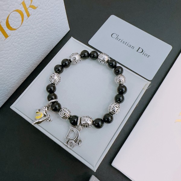 Shi-Dior-158