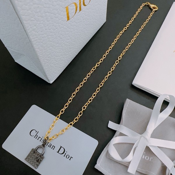 Shi-Dior-164