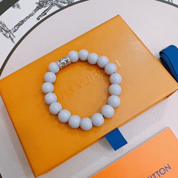 Shi-Lv-042