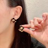 Shi-Lv-083