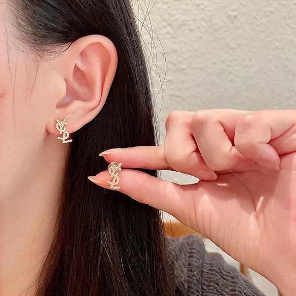 Shi-Ysl-026