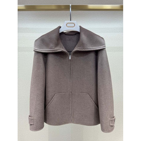 Yi-Acne-001