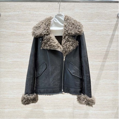 Yi-Acne-002