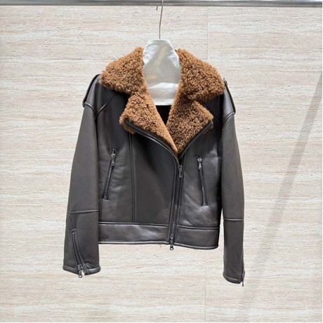 Yi-Acne-003