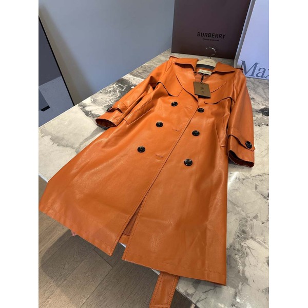Yi-burberry-002