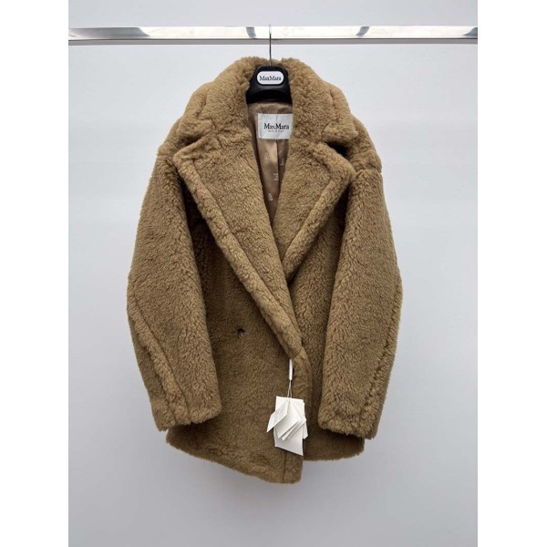 Yi-burberry-045