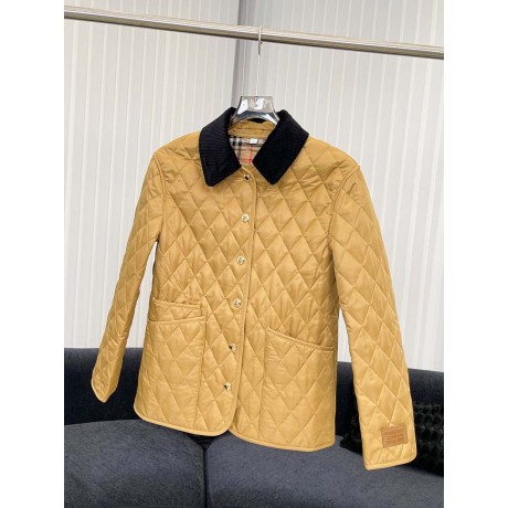 Yi-burberry-047