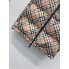 Yi-burberry-050
