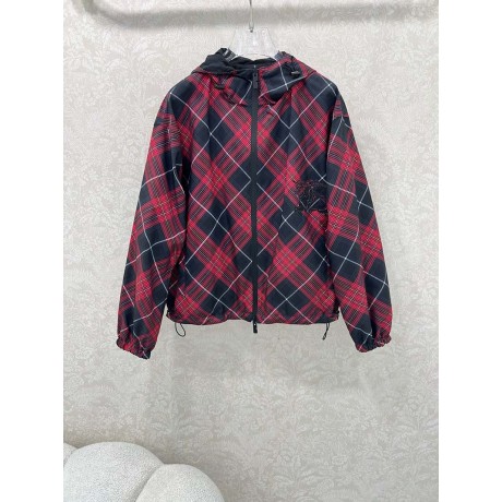 Yi-burberry-076