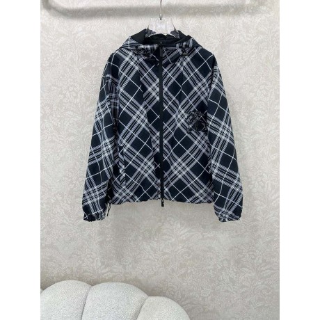 Yi-burberry-078