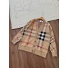 Yi-burberry-079