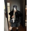 Yi-Dior-002