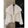 Yi-Dior-003