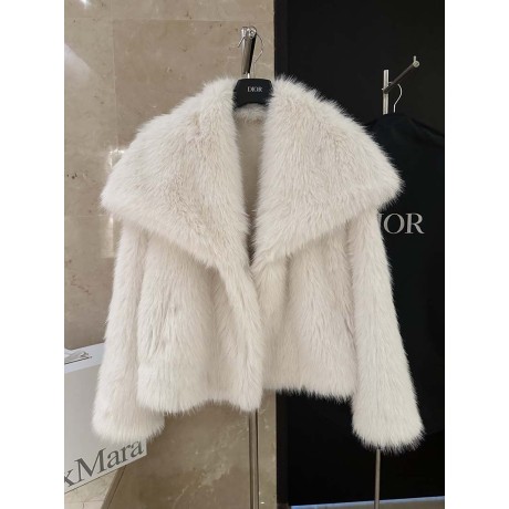 Yi-Dior-003