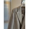 Yi-Loewe-001