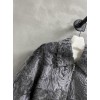 Yi-Loewe-006