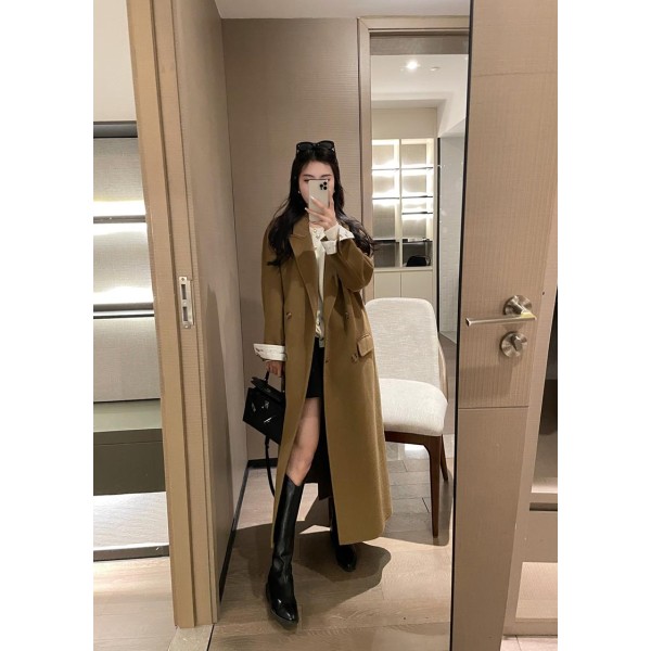 Yi-Loewe-012