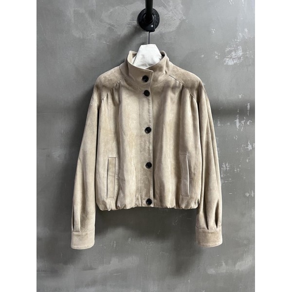 Yi-Loewe-025