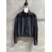 Yi-Loewe-028