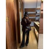 Yi-Loewe-031