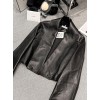 Yi-Loewe-034
