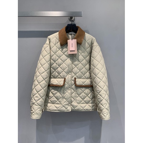 Yi-miumiu-005